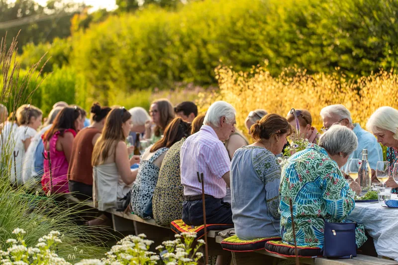 Brothers Farm – Feast in the flowers (44 of 76)