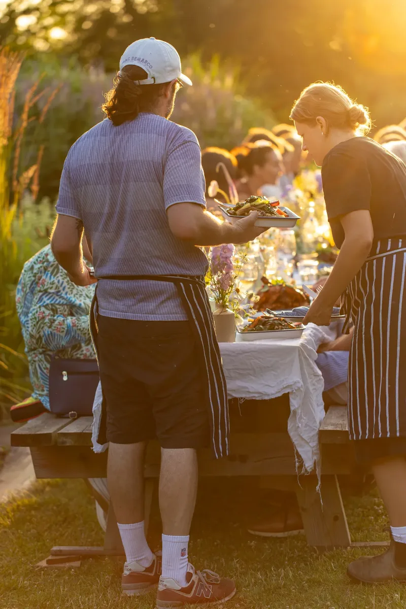Brothers Farm – Feast in the flowers (10 of 76)