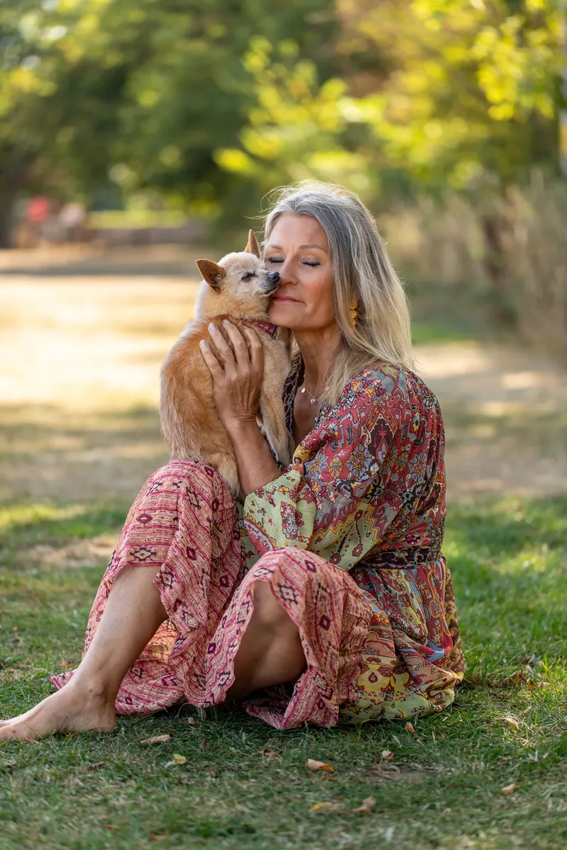 Tanya & Scamp (3 of 13)