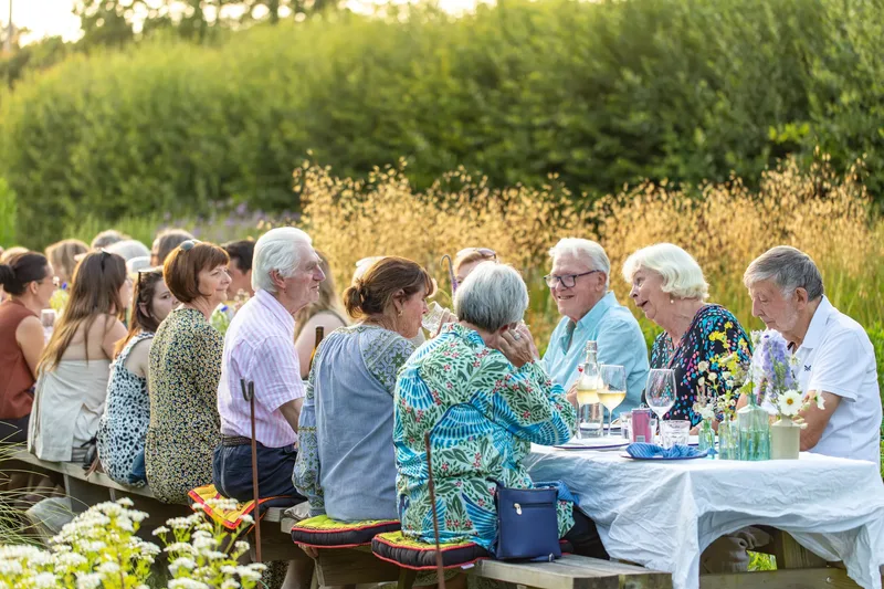 Brothers Farm – Feast in the flowers (28 of 76)