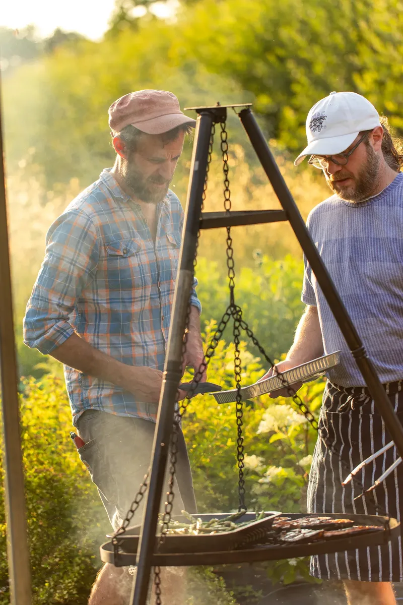 Brothers Farm – Feast in the flowers (40 of 76)